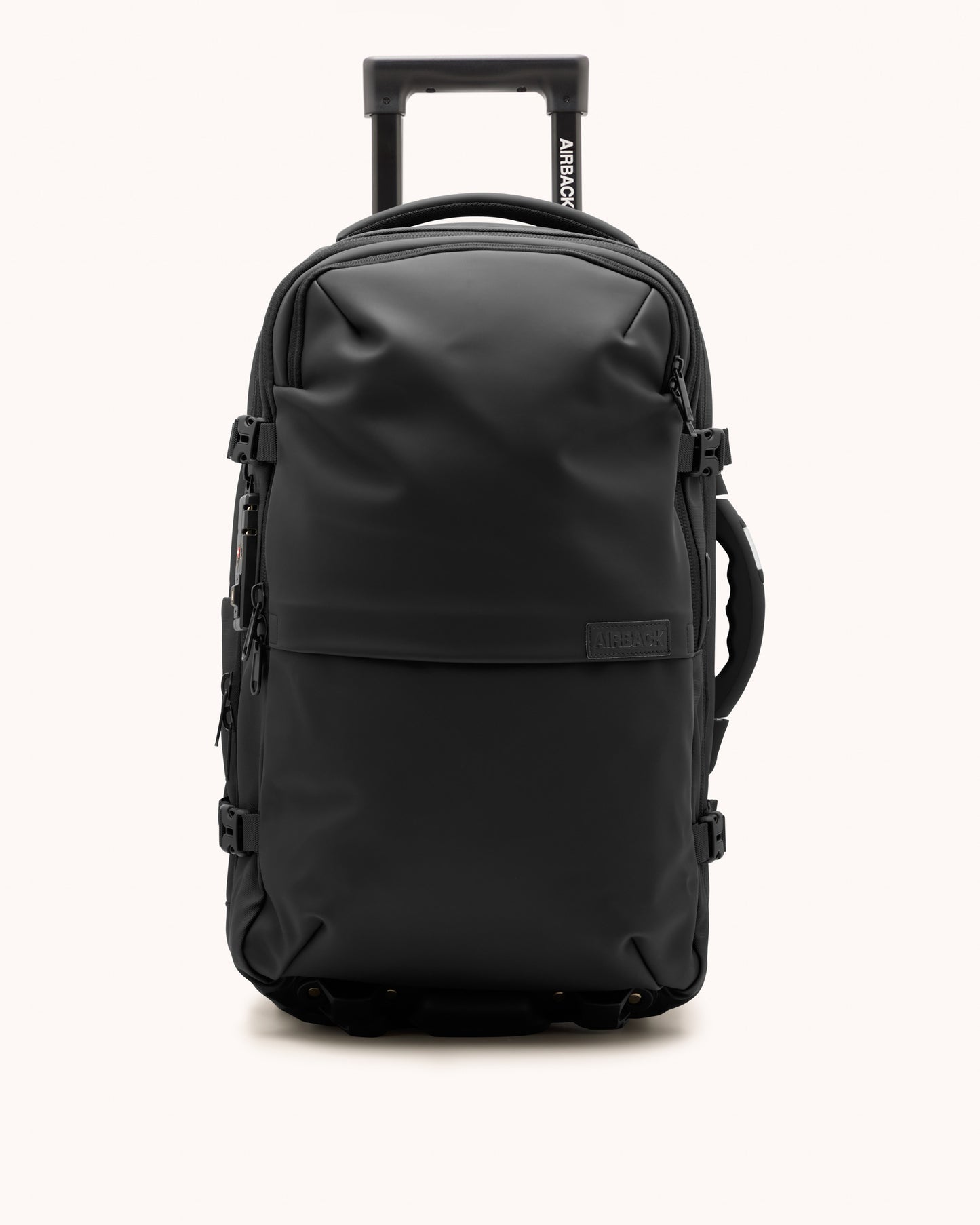 MAX (Carry-On)