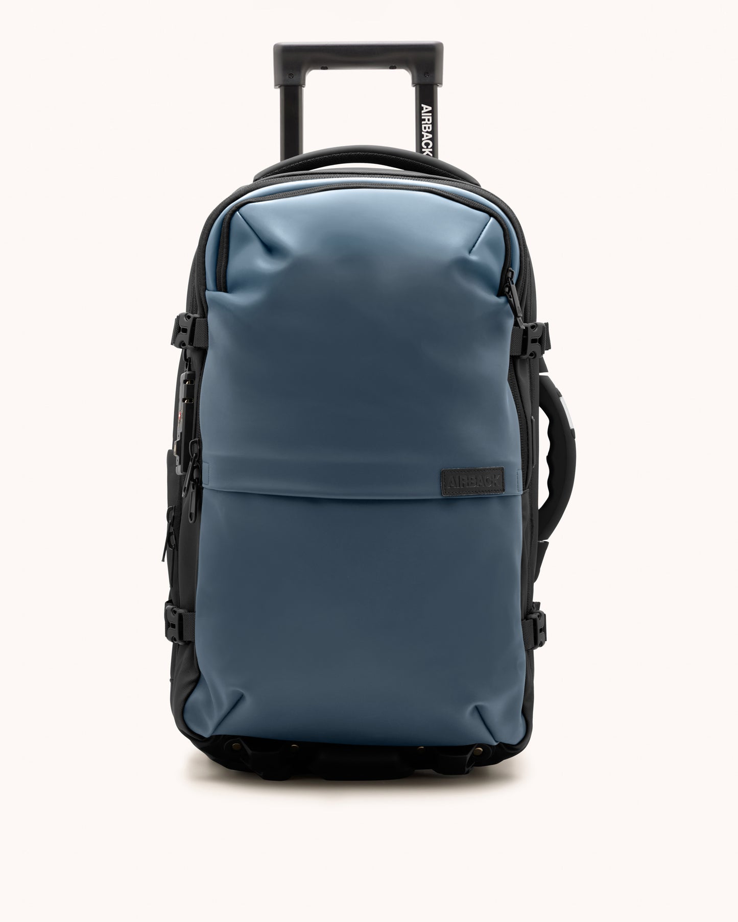 MAX (Carry-On)