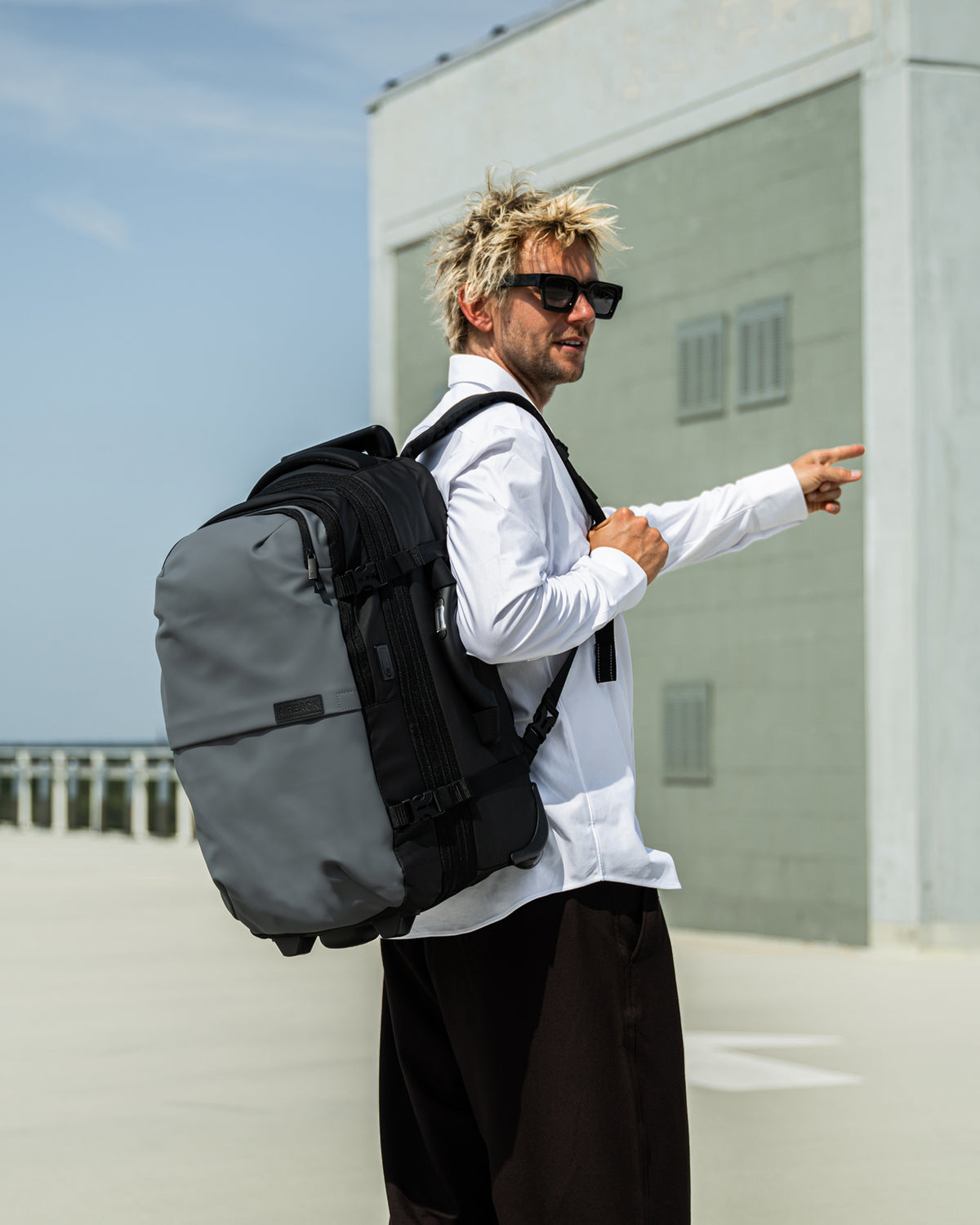 MAX (Cabina)